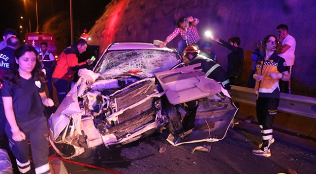 Anadolu Otoyolu'nda zincirleme trafik kazası: 6 kişi yaralandı