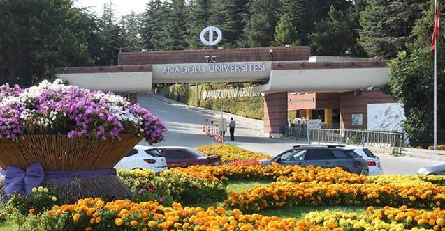 Anadolu Üniversitesi 7 Sınav Hizmetleri Uzmanı Alacak