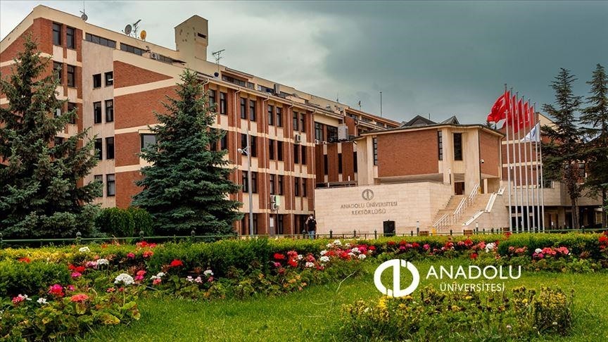 Anadolu Üniversitesi öğretim üyesi alıyor