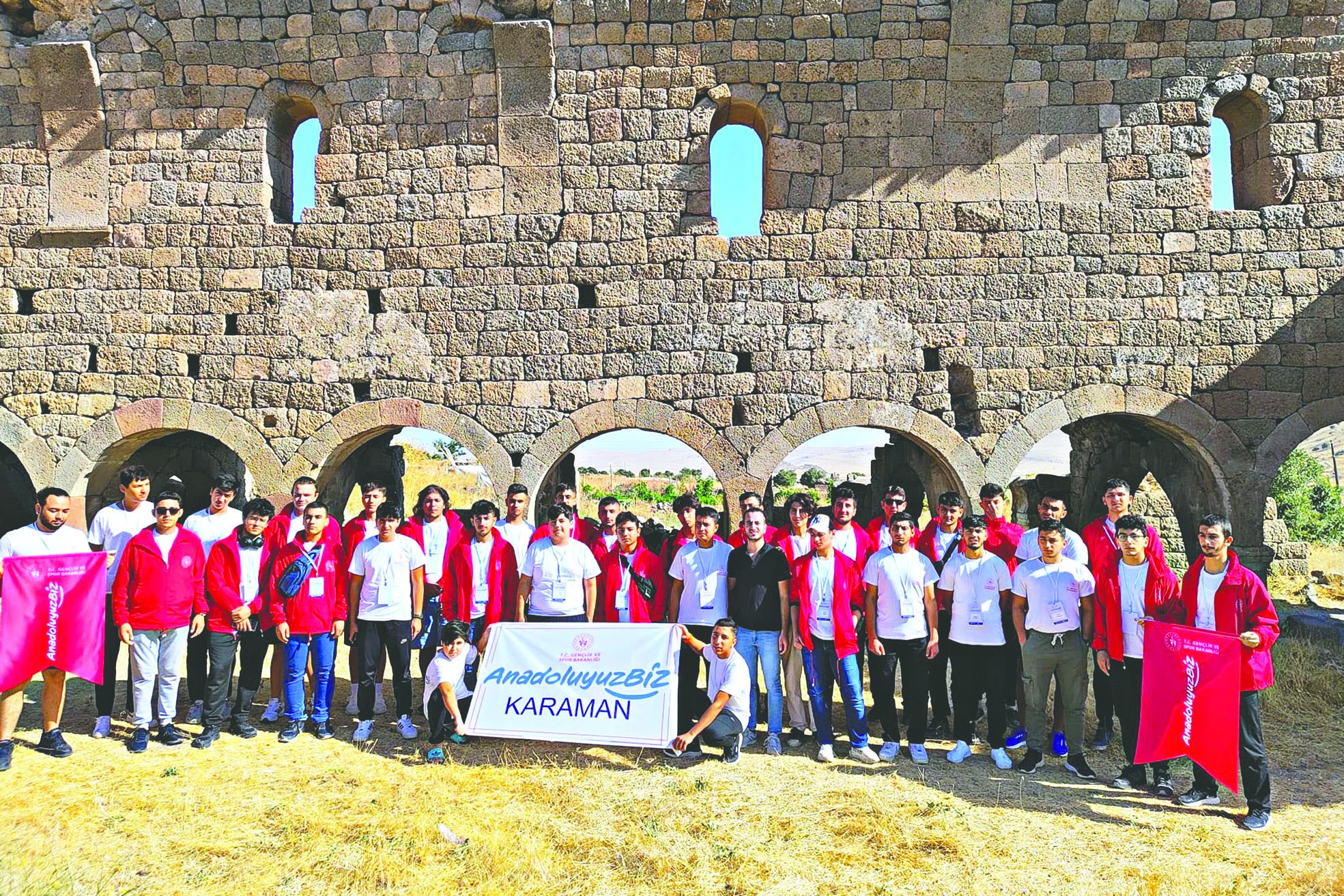 “Anadolu’yuz Biz”e katılan gençler: Gezmediğimiz, görmediğimiz yer kalmadı