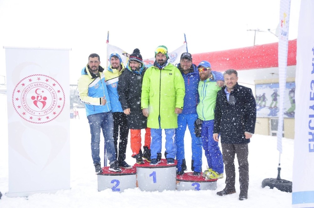 Analig Kayak Yarışları Tamamlandı 