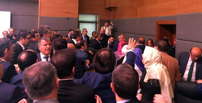 Anayasa Komisyonu dokunulmazlık için yeniden toplanıyor