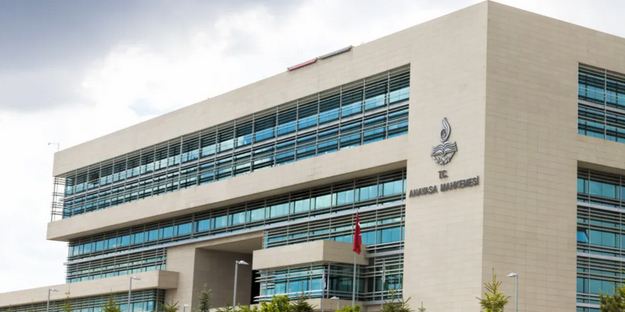 Anayasa Mahkemesi (AYM), Ensar Vakfı sponsoru Turkcell'e yönelik "Pedofili destekçisi ve sansürcü" ifadesi için ifade özgürlüğü dedi!