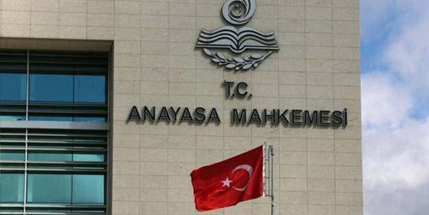 Anayasa Mahkemesi kararını verdi! Küfür ve hakaretler 'ifade özgürlüğü' sayıldı