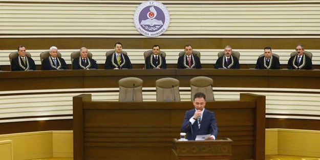 AYM'den ihanet gibi PKK'lı terörist kararı!