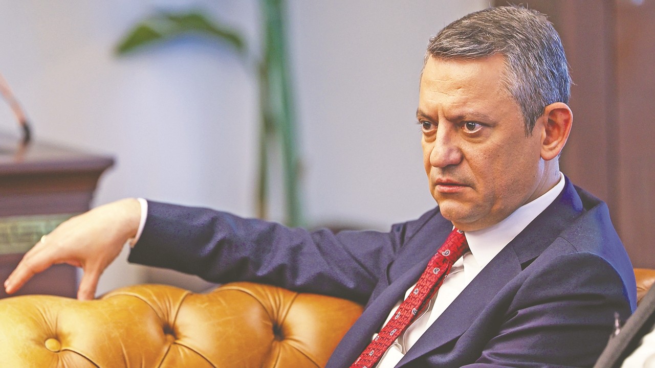 ‘Anayasa yaptırmayız’ diyen Özel Meclis’i de tanımıyor! Milli iradeyi sindiremiyor