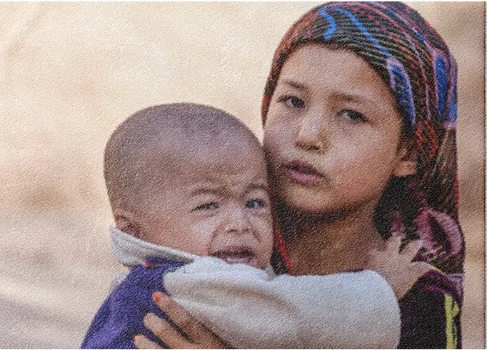 Anayasayı çiğnediler: Türklere Çinceyi zorunlu kıldılar