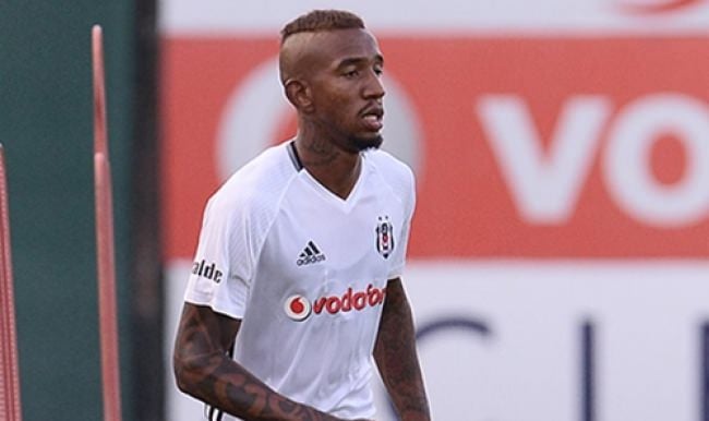 Anderson Talisca gizli gizli 5 yıl mı imzaladı?
