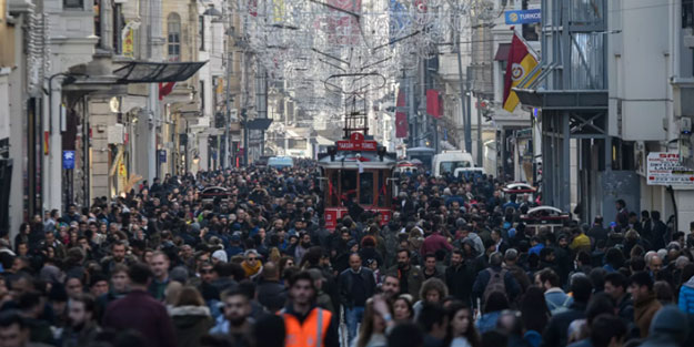 Andrew Steele resmen açıkladı: O ülkeden Türkiye'ye 1 milyar insan gelecek