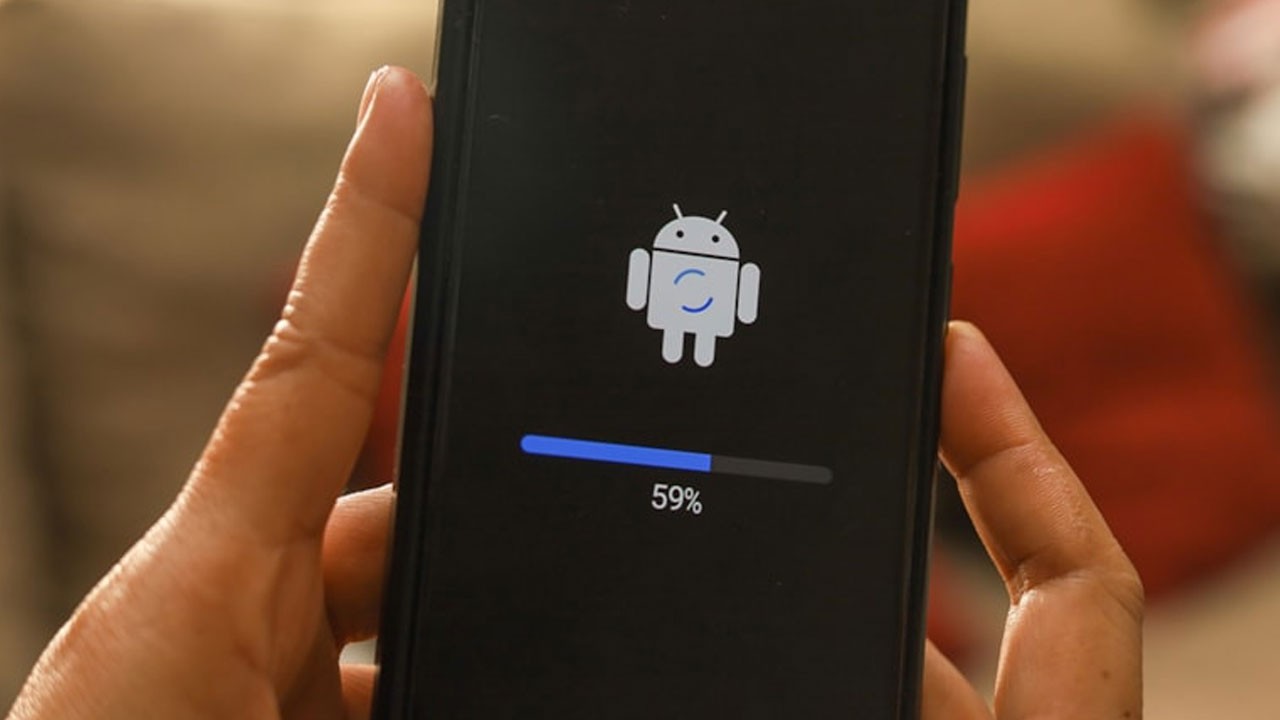 Android 15 alacak ilk telefon açıklandı