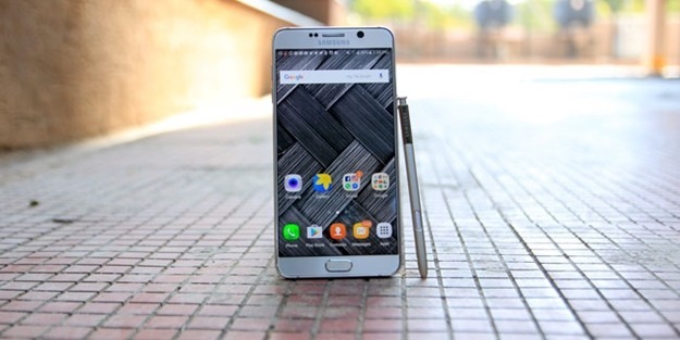 Android 7.0 Nougat'lı Galaxy Note 5 testlerde göründü