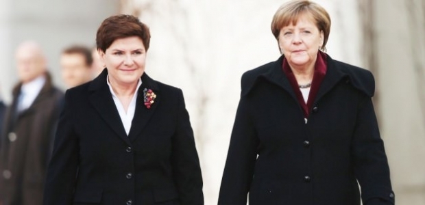 Angela Merkel'e 'Türkiye' itirazı