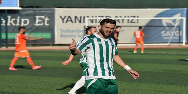 Anıl atıyor, Sultanbeyli Belediyespor kazanıyor