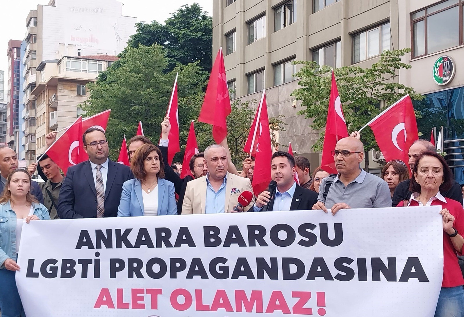 Ankara Barosu’na LGBT tepkisi!