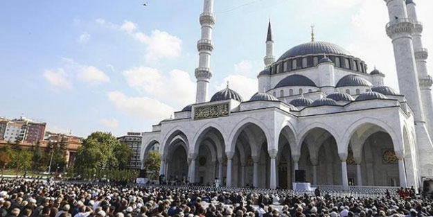 Ankara cuma namaz saat kaçta? Cuma ezanı Ankara için kaçta okunacak?