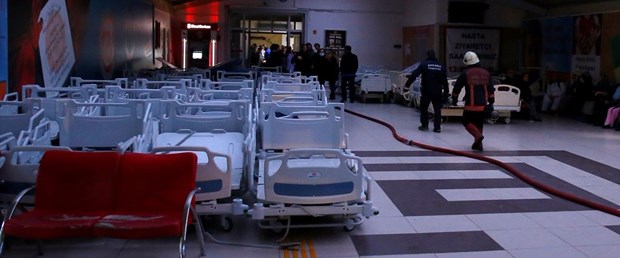 Ankara Eğitim ve Araştırma Hastanesi'nde yangın çıktı