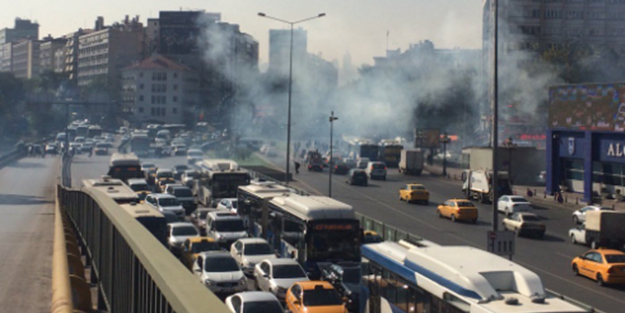 Ankara'da yollar kapatıldı, müdahale başladı