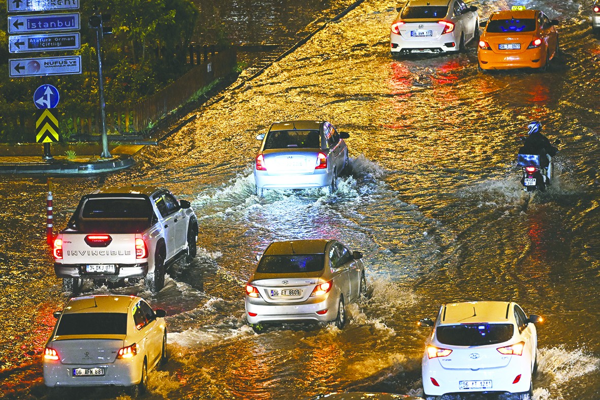 Ankara her yağmurda felaketi yaşıyor
