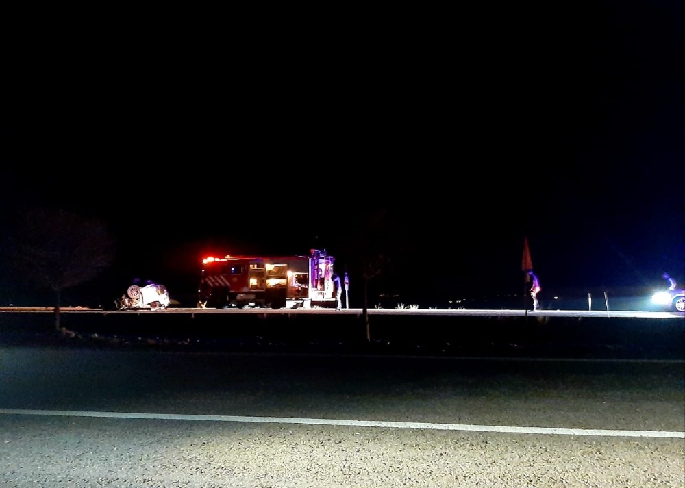 Ankara-Kayseri karayolunda otomobil takla attı: 1 yaralı 
