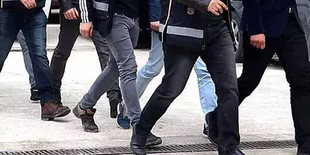 Ankara merkezli 4 ilde FETÖ operasyonunda 13 tutuklama