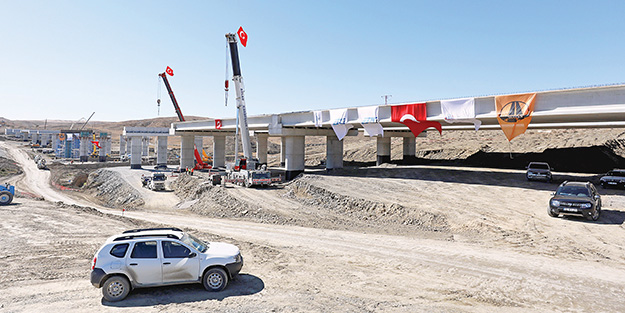Ankara-Niğde Otoyolu 2 yıl erken bitirilecek