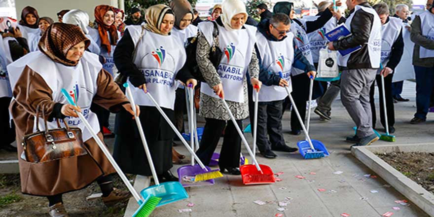 Ankara sokaklarındaki 'fuhuş kartları' için seferber oldular