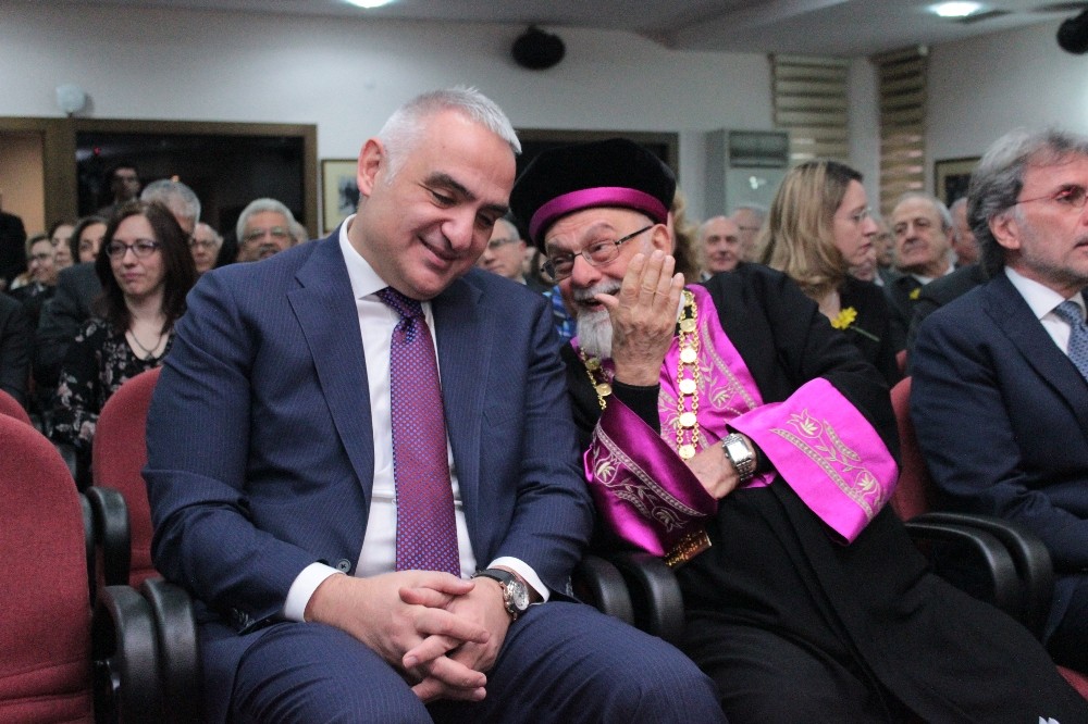 Ankara Üniversitesi, Holokost kurbanlarını andı 