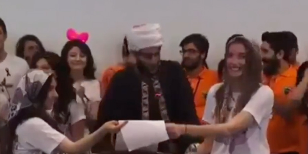 Ankara Üniversitesi Rektörlüğü adım attı!