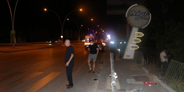 Ankara'da 2 otomobil çarpıştı: 3 yaralı
