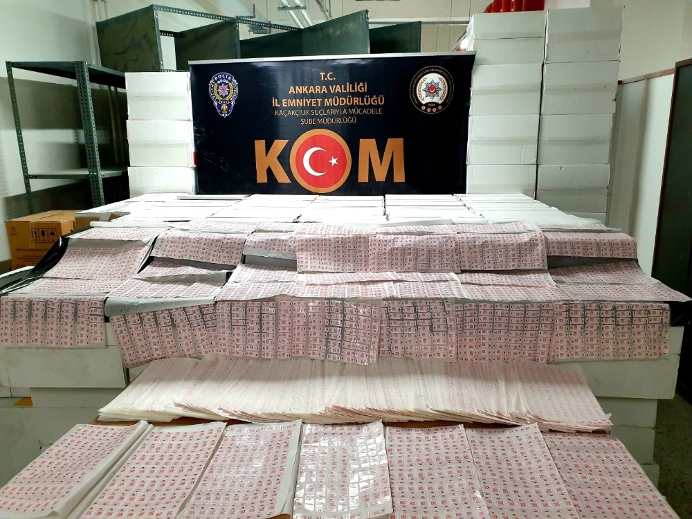 Ankara’da 26 bin 650 mükerrer TAPDK bandrolü ve 1 milyon makaron ele geçirildi 