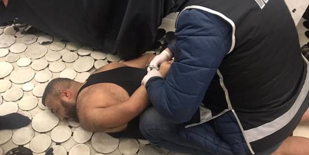 Ankara'da akılalmaz olay! Çırılçıplak soydukları adamı dövüp pavyonda çalıştırdılar