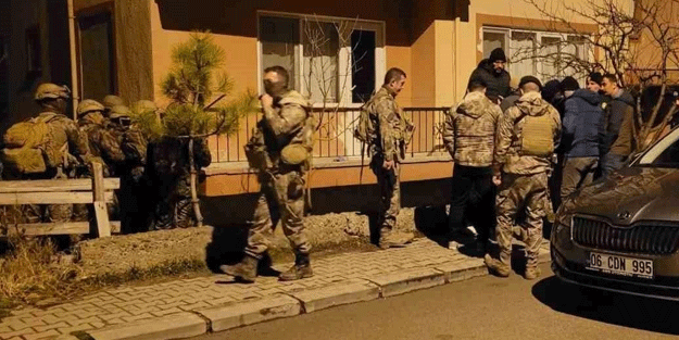 Ankara'da babasının silahla rehin aldığı 7 yaşındaki çocuk kurtarıldı