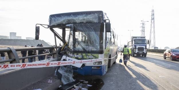 Ankara'da belediye otobüsü kazası! 15 kişi yaralandı