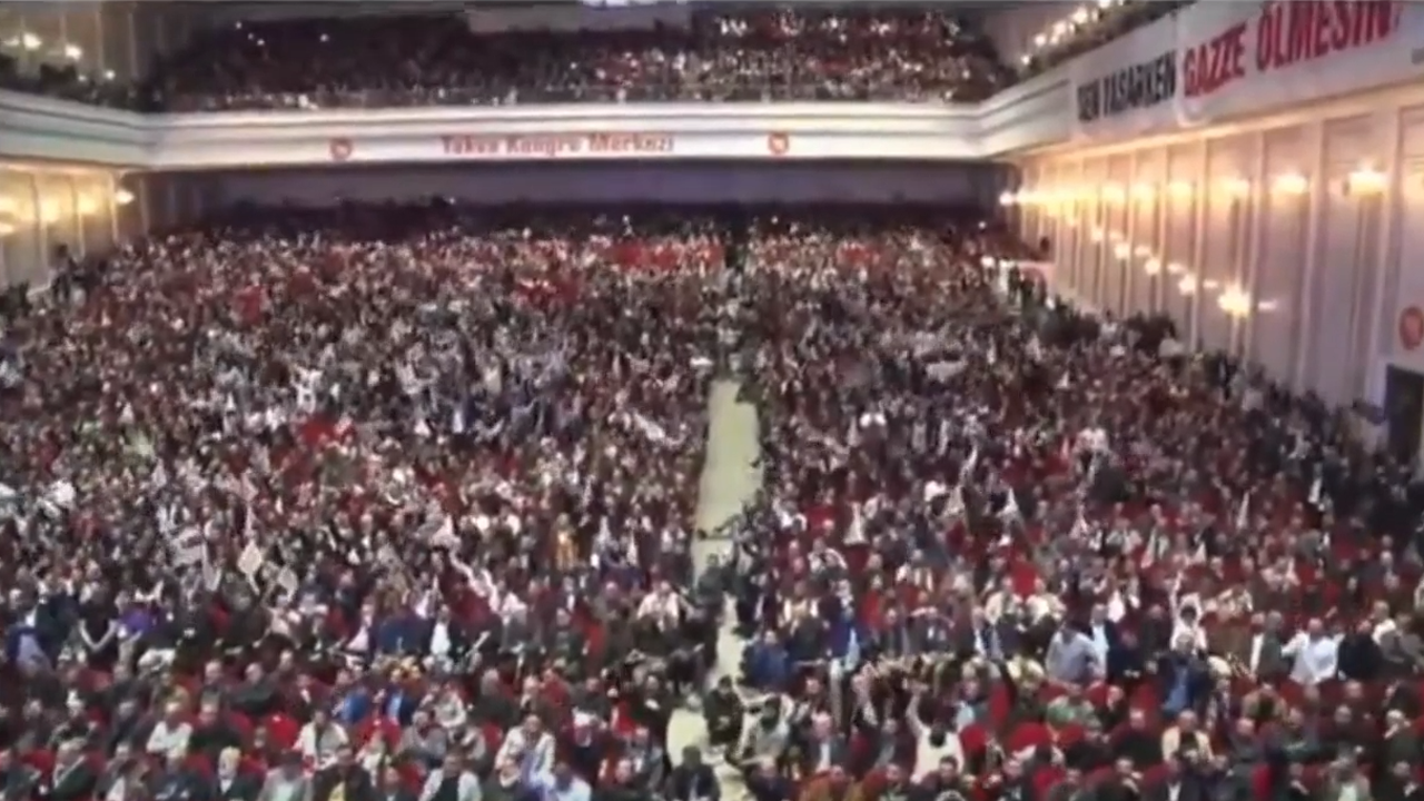 Ankara’da On binler Haykırdı: “Hilafet tek çözüm!”