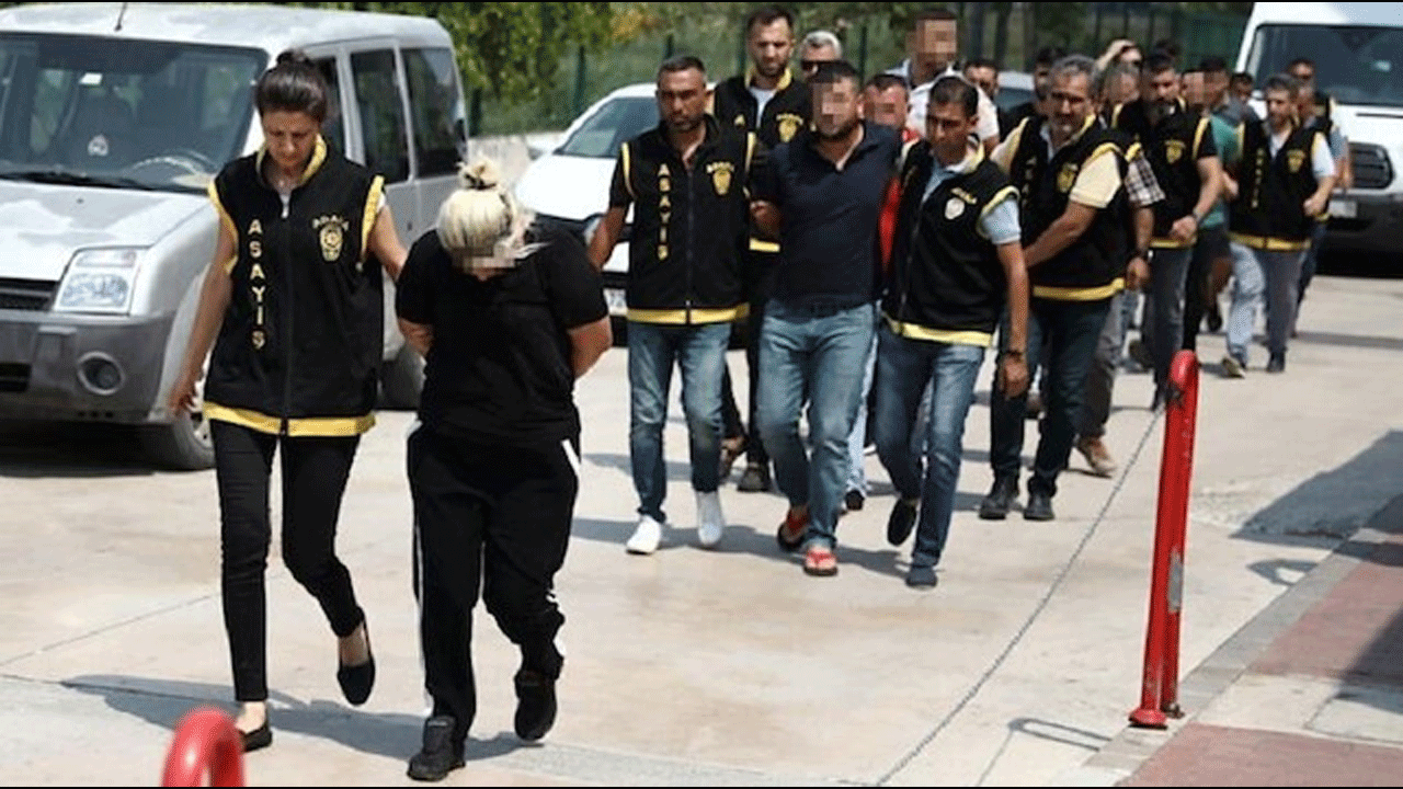 Ankara’da büyük vurgun! 1 milyon liralık altın çalan zanlılar yakayı ele verdi