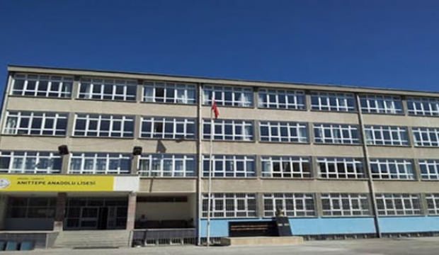 Ankara’da dehşet! 4 öğrenci okulda bıçaklandı