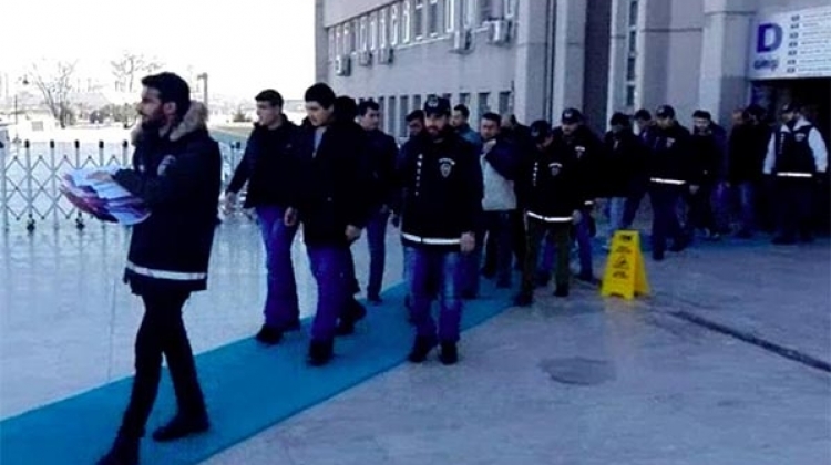 Ankara'da dev operasyon! 60 kişi yakalandı