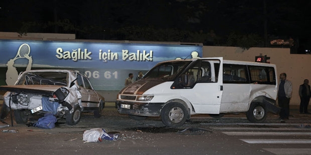 Ankara'da feci kaza! 4 yaralı