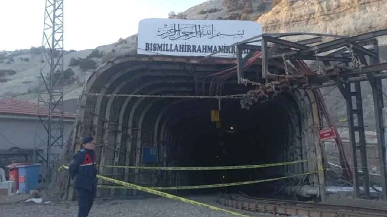 Ankara'da göçük meydana geldi