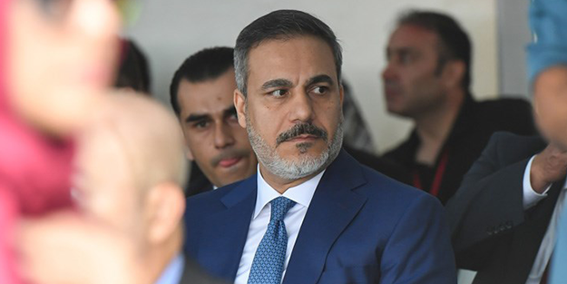 Ankara'da gündemi sarsan görüşme! MİT Başkanı Hakan Fidan o ismin kulağını çekti