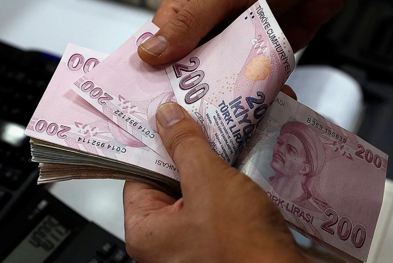 Ankara'da her şeyden haberi olan isim 'bunu hak ediyorlar' diyerek emekli maaşlarına yapılacak zammı açıkladı