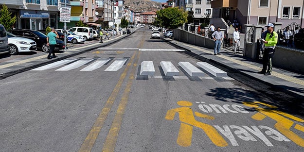 Ankara'da ilk 3 boyutlu yaya geçidi