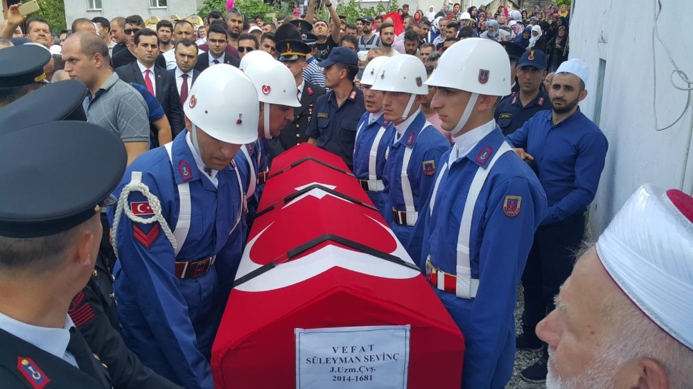 Ankara’da intihar eden Bursalı uzman çavuş toprağa verildi 