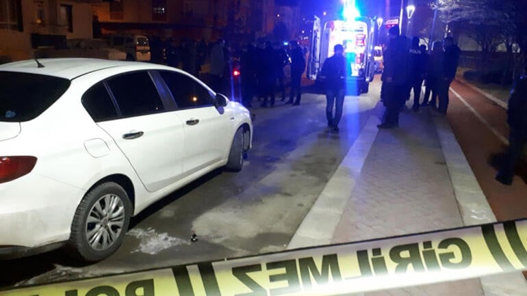 Ankara’da kan donduran olay! Otomobile ateş açtılar