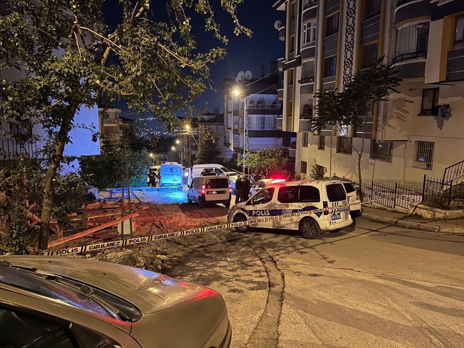 Ankara'da komşular arasında çıkan kavgada kan aktı