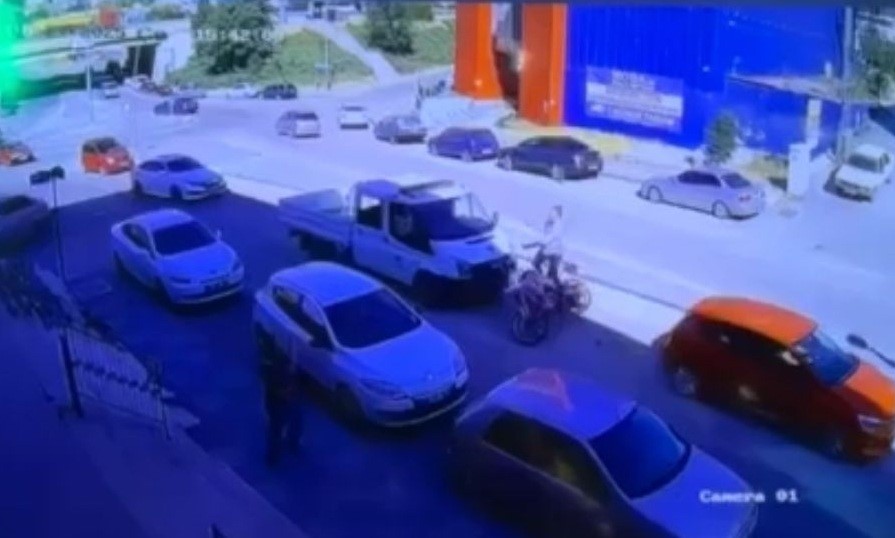 Ankara’da korkunç kaza! Motosiklet metrelerce havalandı