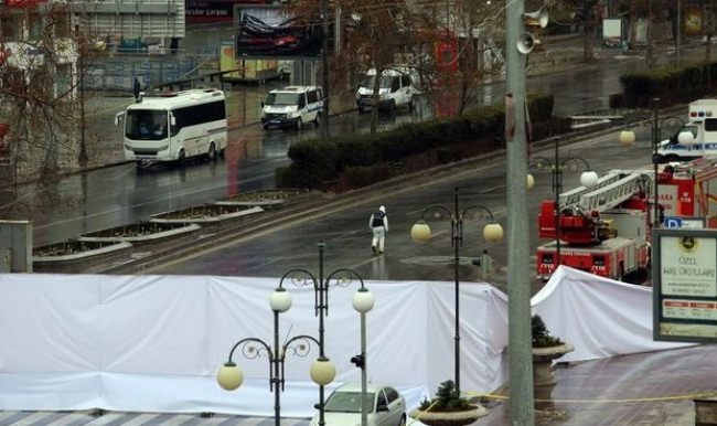 Ankara'da o cadde trafiğe açıldı