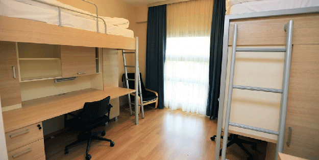 Ankara’da okuyan şapşal üniversitelinin, İstanbul’daki yurt sorunu!