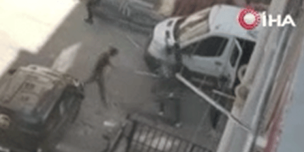 Ankara'da ortalık bir anda karıştı! Sopalarla acımasızca vurdular