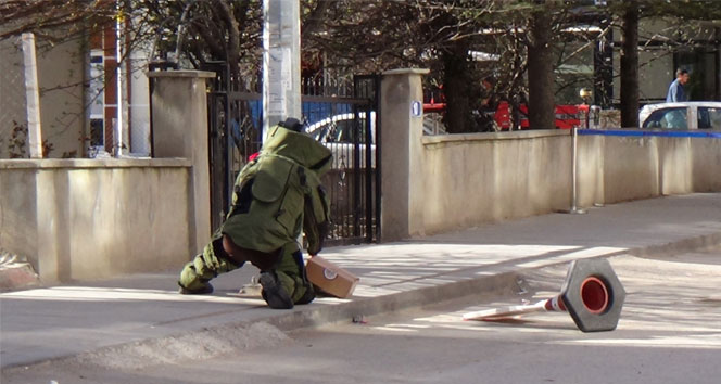 Ankara'da şüpheli kutudan yemek çıktı